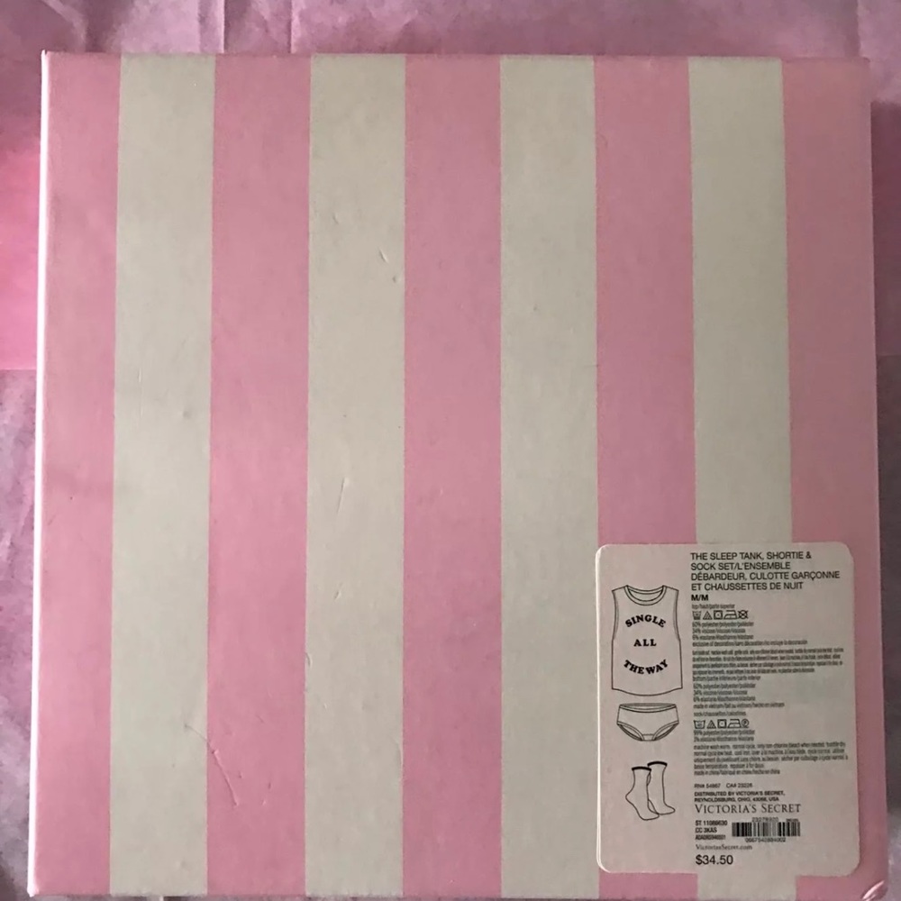 Women’s Medium Victoria’s Secret 3-Piece Sleep Set - Picture 8 of 8